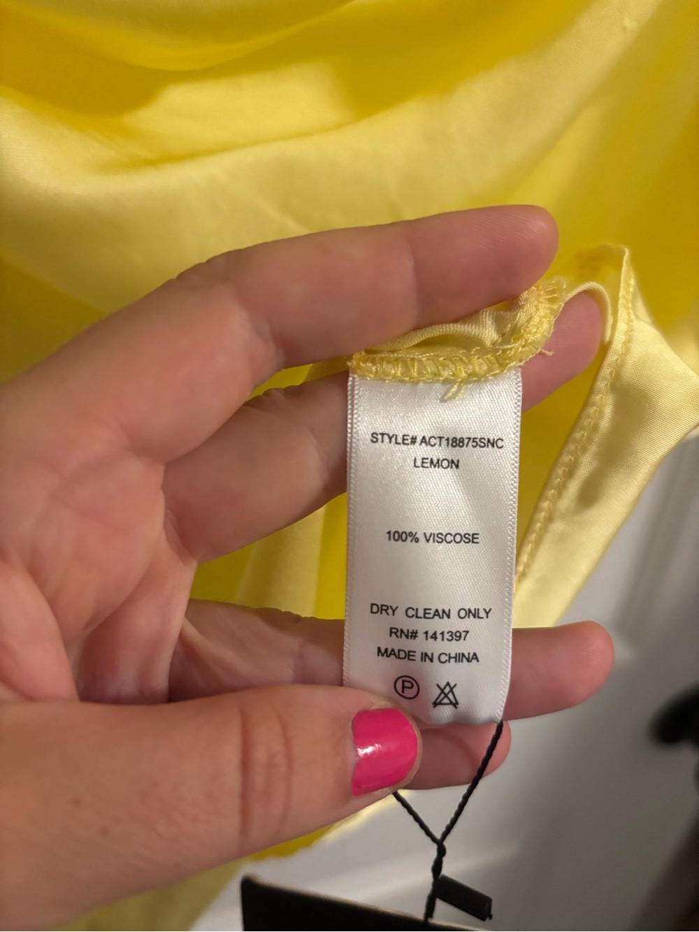 NEW ASTR THE LABEL Allexina Top Lemon Yellow Satin Size Small - Picture 12 of 13